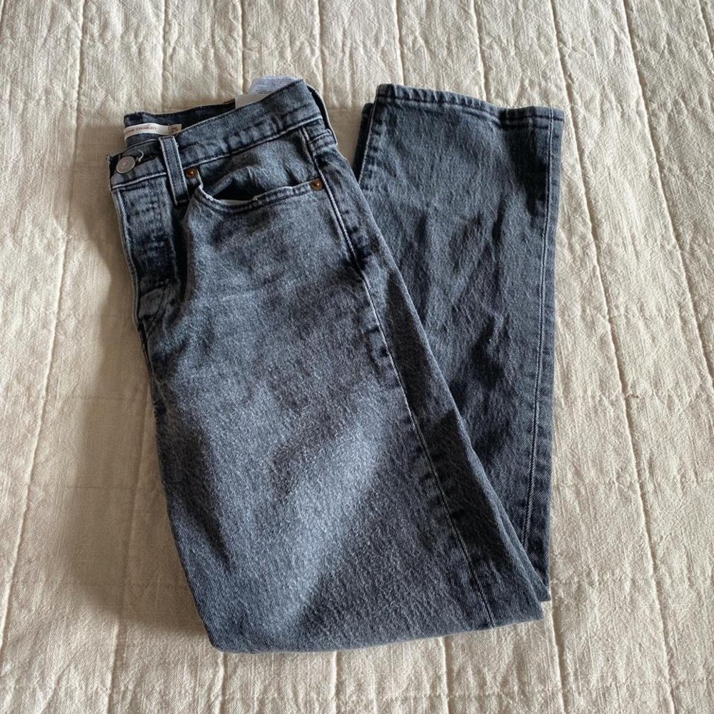 Levi’s Wedgie Straight Jeans